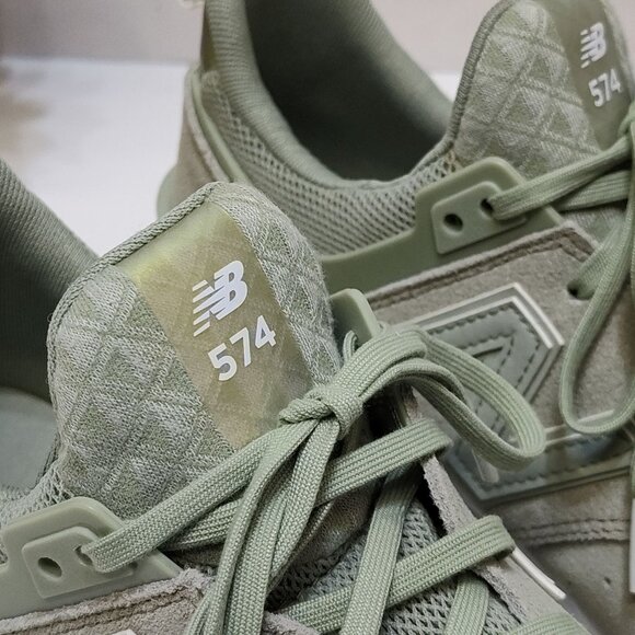 New Balance 574 WS574SND Sneakers Women's 10 Suede Mesh Upper Fresh Foam Midsole - Picture 15 of 15